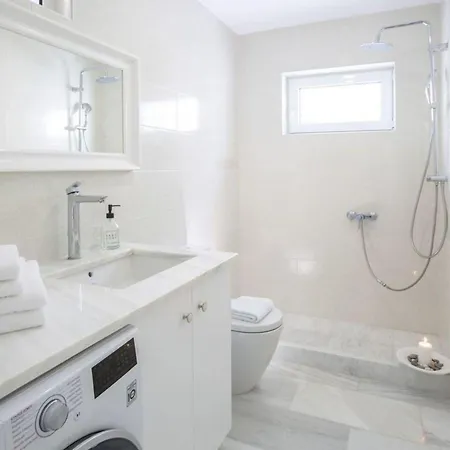 Villa Harriet - With Sea View And Near The Sea Lygia (Lefkada)