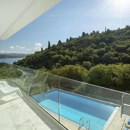 Villa Harriet - With Sea View And Near The Sea Lygia (Lefkada)