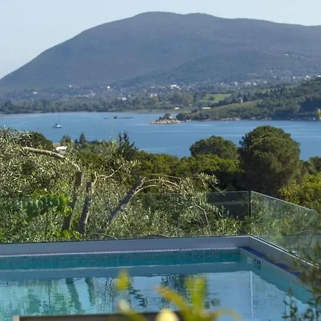 Villa Harriet - With Sea View And Near The Sea Lygia (Lefkada)