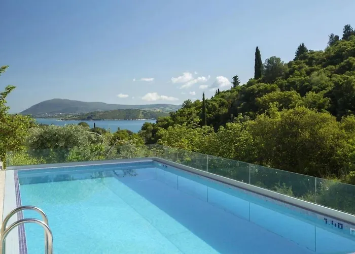 Villa Harriet - With Sea View And Near The Sea Lijá