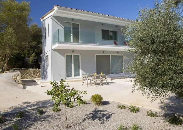 Harriet - With Sea View And Near The Sea Villa *
